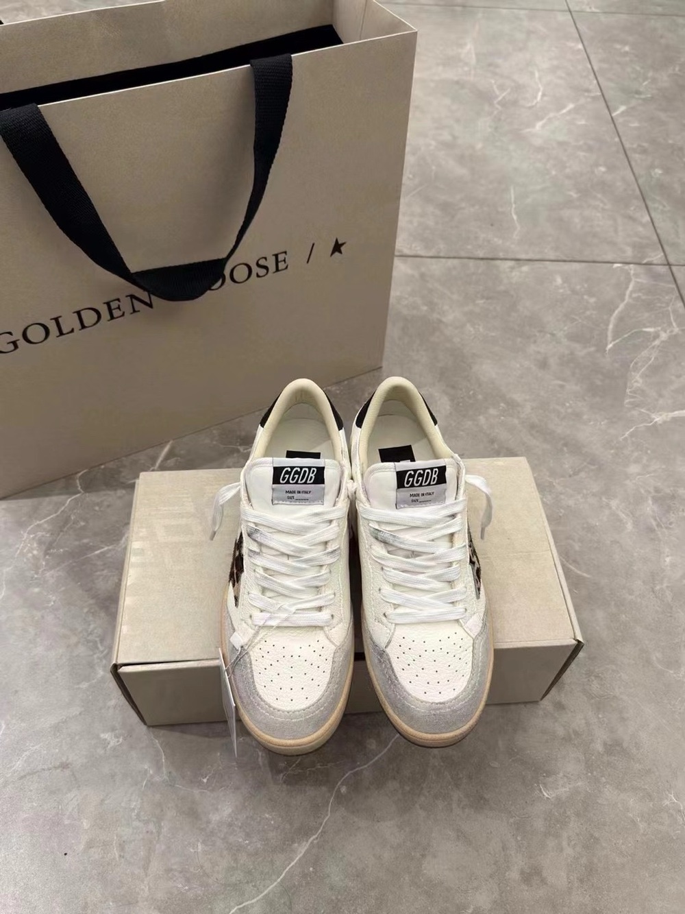 Golden Goose White Leather Low-Top Sneakers with Leopard Star and Black Heel Tab - Picture 3 of 9